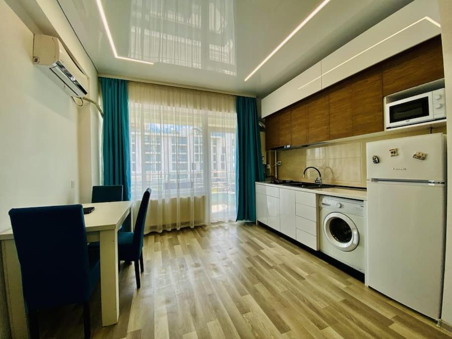 Summerluxe Mamaia Esterno foto